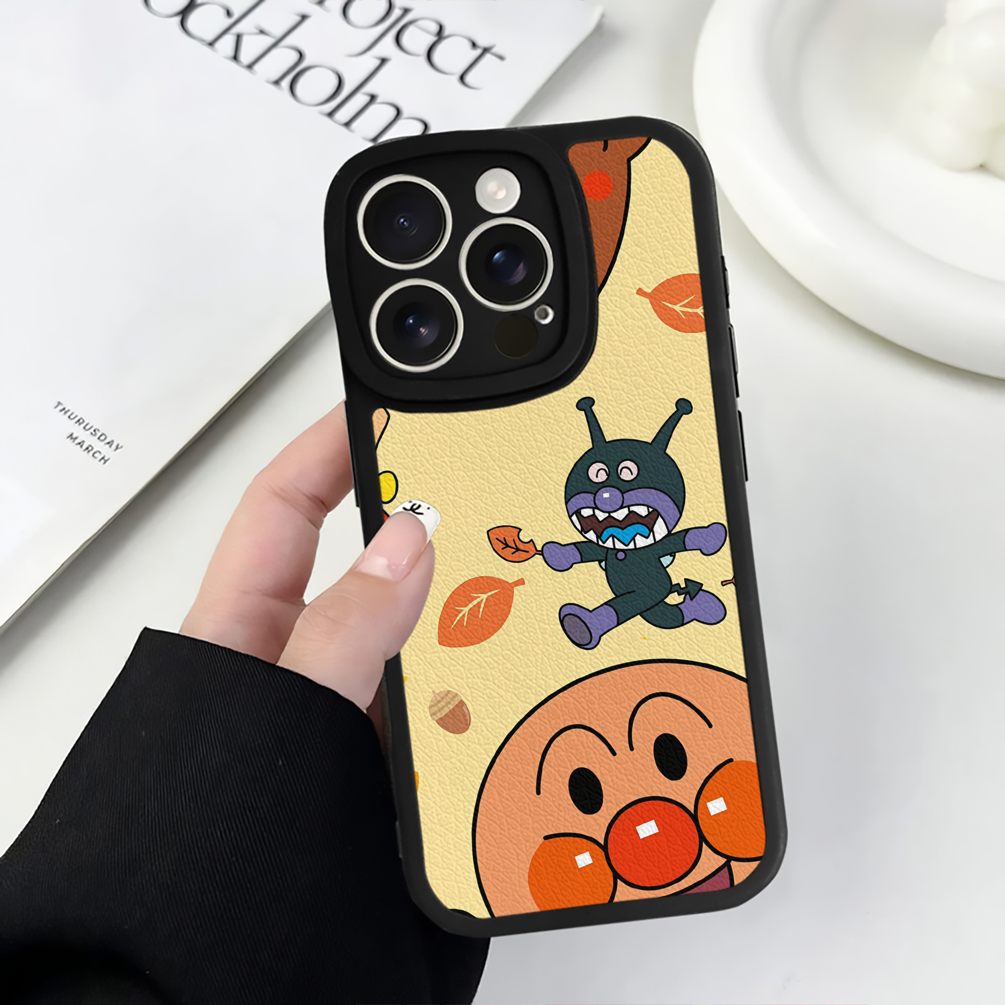 （画像用） アンパンマン Anpanman 【iPhone 16シリーズ対応】シリコンスマホケース（レザー調） 材質：シリコン
